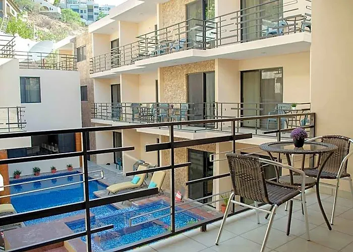 Hotel Pedregal 2*